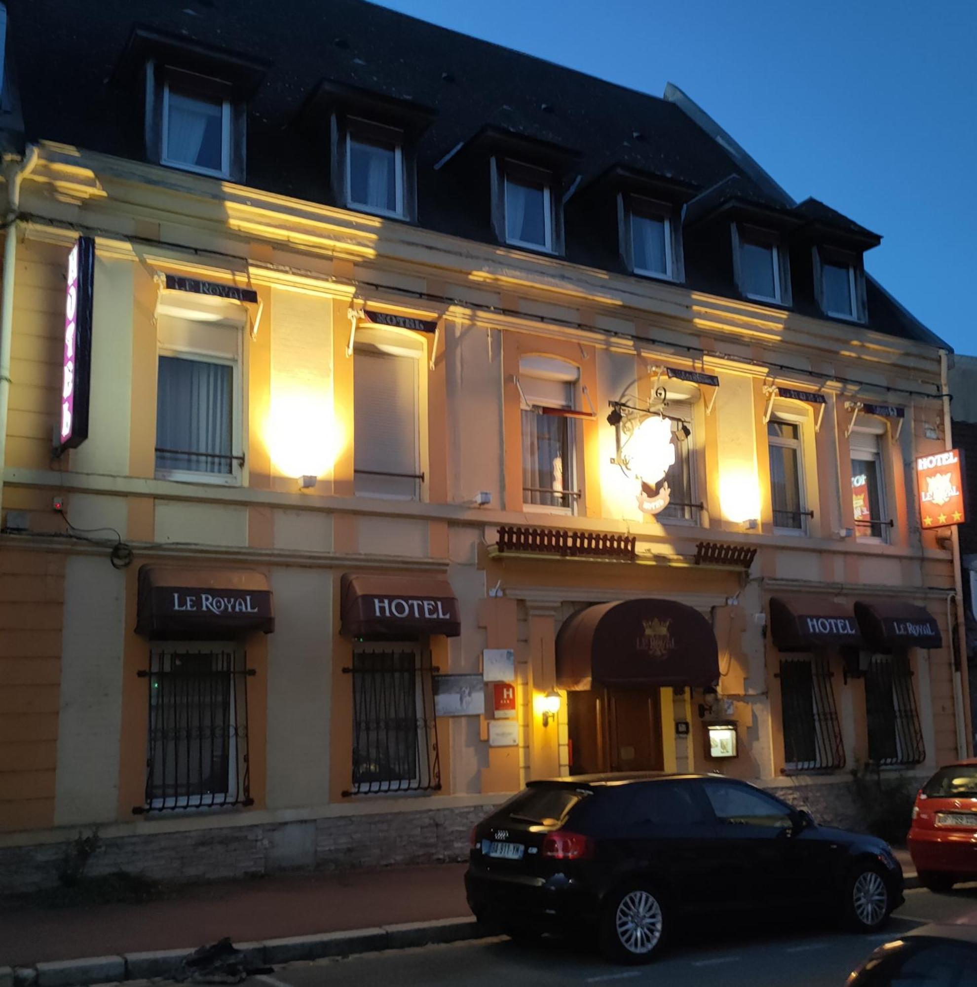 Le Royal Hotel Saint-Pol-sur-Ternoise Exterior foto